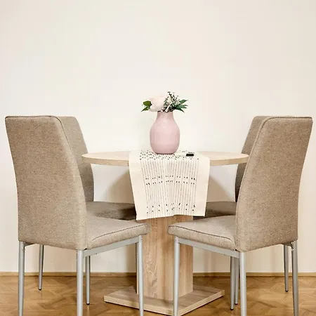 Apartment Alma Prague