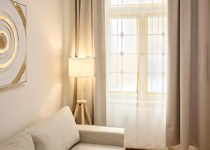 Alma Apartament *